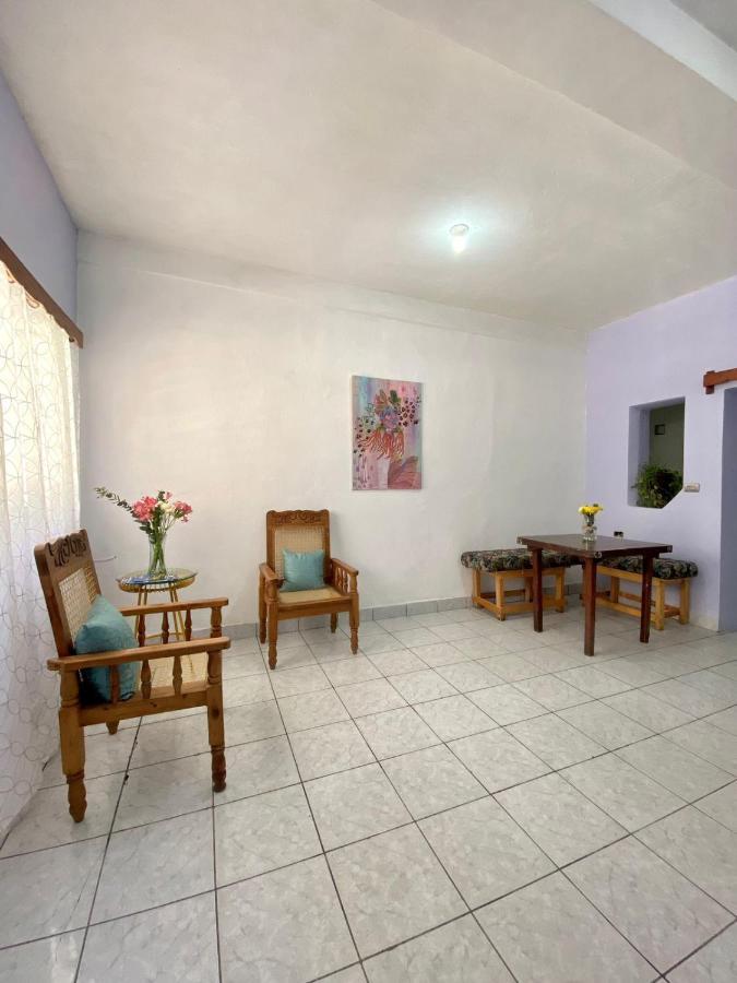 Amavi House Apartment Флорес Екстериор снимка